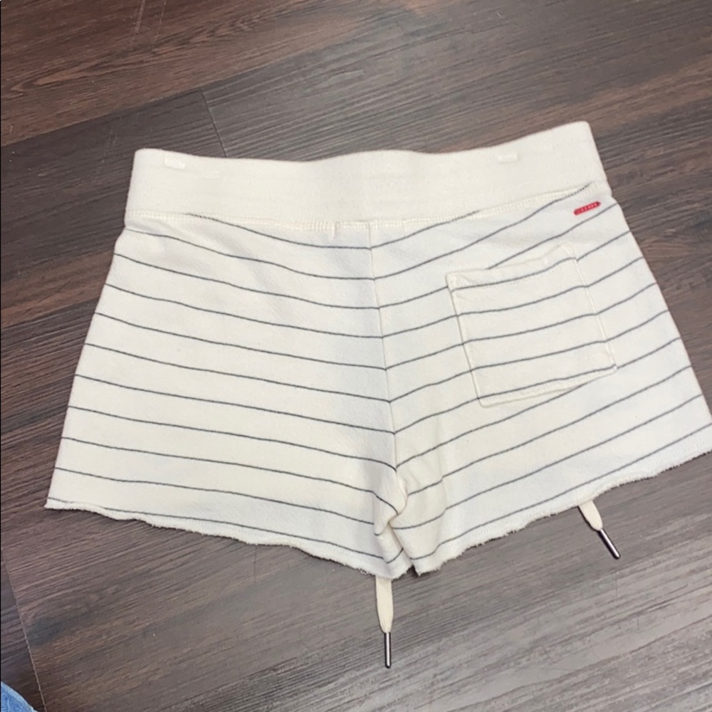 Shorts - Picture 2 of 2